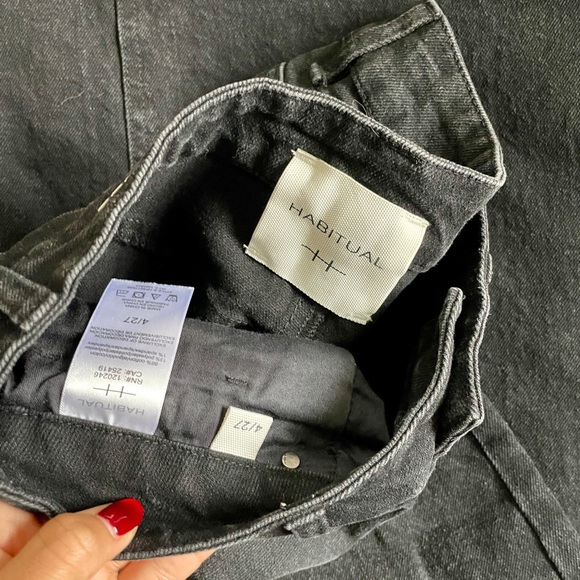 Habitual Black Midi Skirt Size 4/27 - Picture 6 of 8